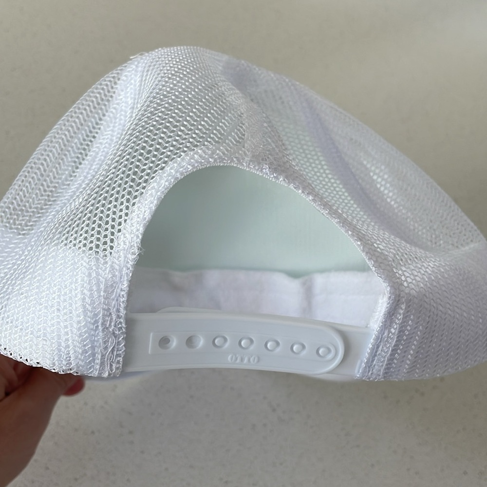 Exclusive CJLA hat - Picture 2 of 2
